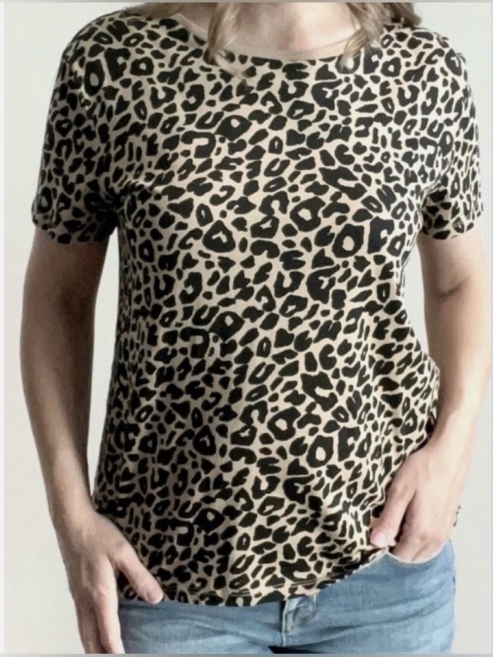 ZARA Sz MEDIUM Leopard Print Basic Short Sleeve T-Shirt Tee 100% Cotton EUC